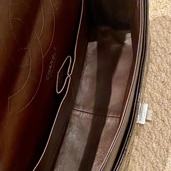Authentic Chanel 2.55 Reissue double flap in Jumbo size. - Picture 5 of 9